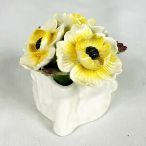 Vintage Aynsley England Fine Bone China Flower Bouquet White Yellow